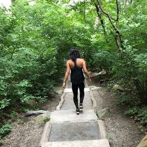 Meet your Posher, Vanessa